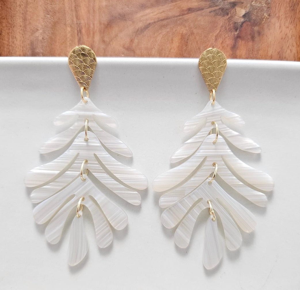 Seashell Palm Earrings
